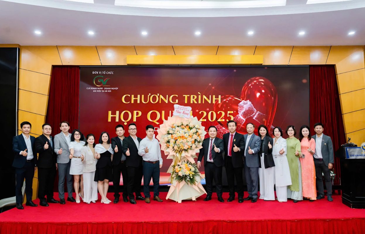 Các doanh nhân, hội viên, cùng nhiều vị khách mời danh dự chương trình